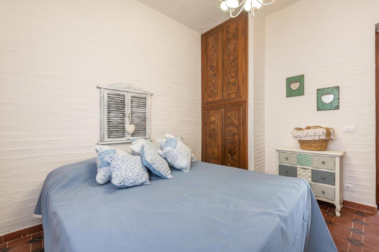 Вилла Casa Nicoleup Porto Columbu - Perd'E Sali Экстерьер фото
